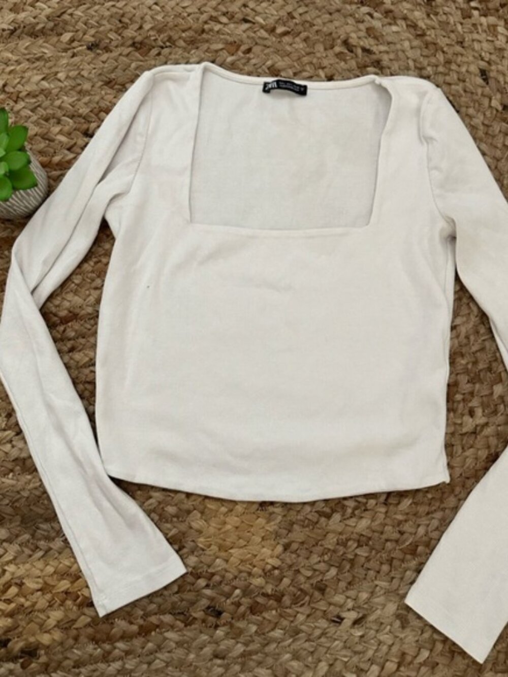 SQUARE NECK RIBBED LONG SLEEVE